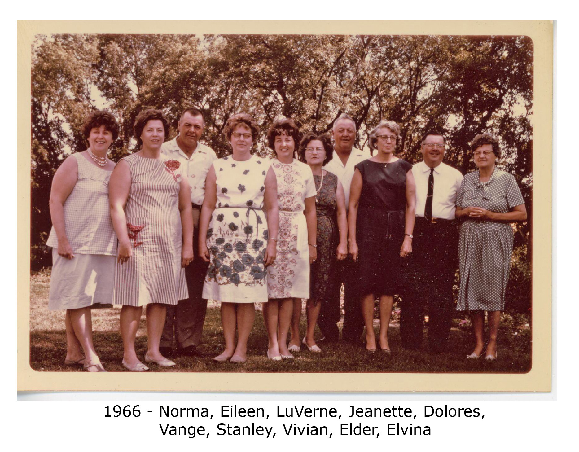 siblings of Jeanette